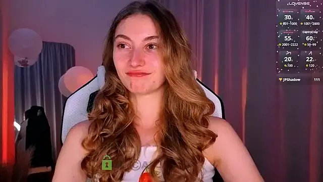 lady_curls from StripChat