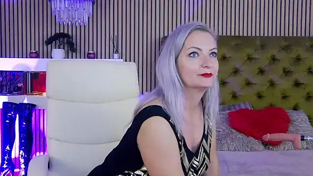 LadyTouch from StripChat