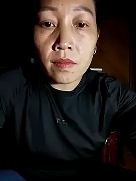 Lai005 from StripChat