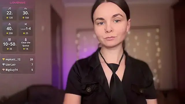 lanaloulou from StripChat