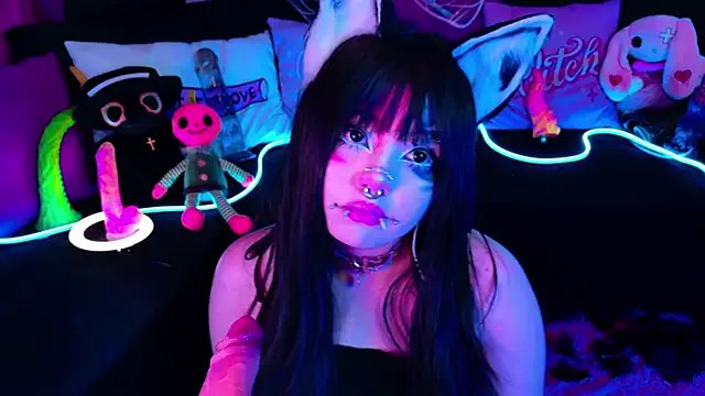 LaytonBox from StripChat