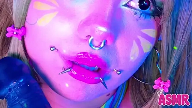 LaytonBox from StripChat