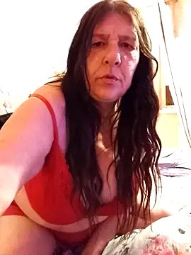 Leanne43