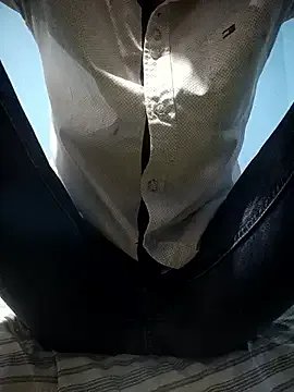 Leonul from StripChat