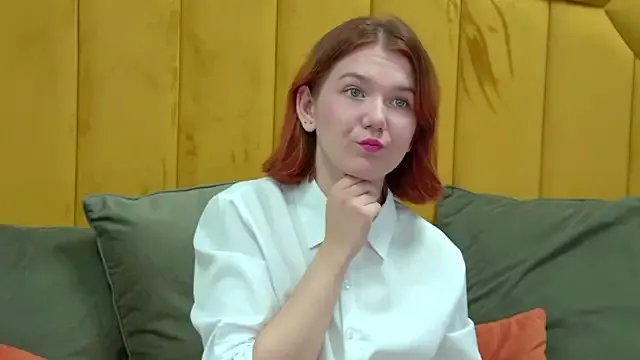 LessySmith from StripChat