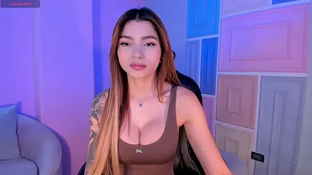 LexieWayne from StripChat