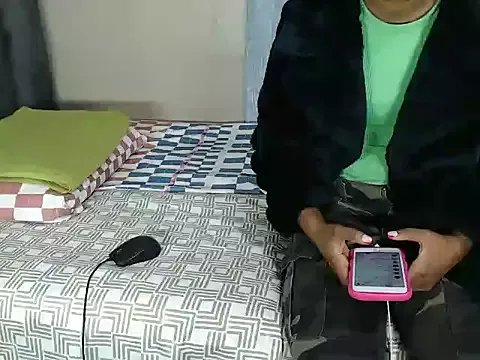 Lexiliciouse from StripChat