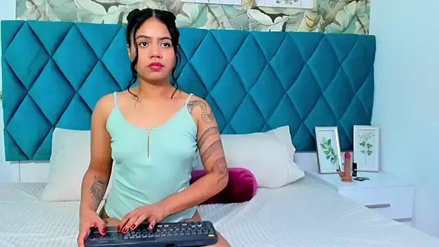 LiilithNova from StripChat