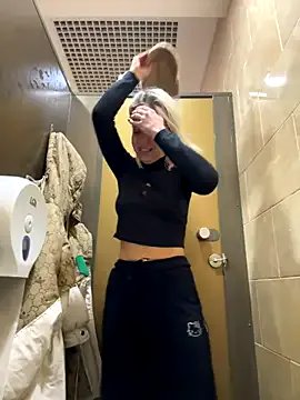 LikaCat from StripChat