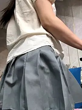 Linh_2004 from StripChat