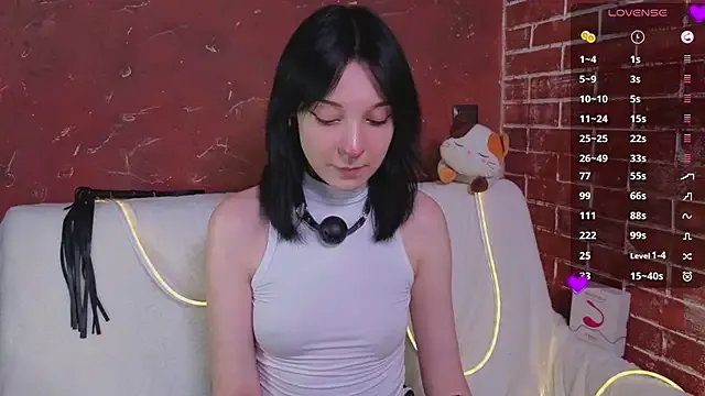  LisaBunnyy chat room