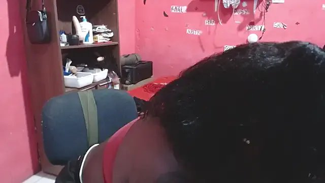 loretybig from StripChat