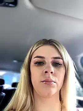 Love_Bri from StripChat is Freechat
