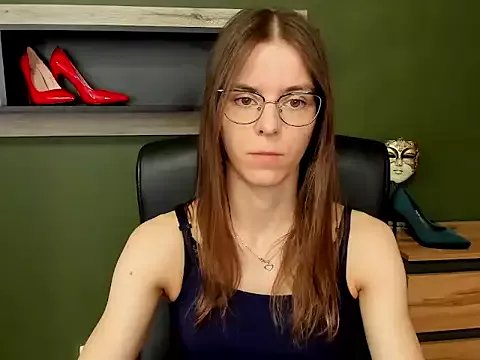 love_megi from StripChat