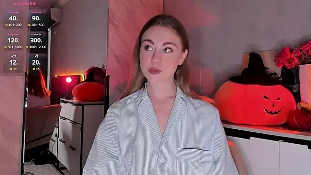 LoveGameSexx from StripChat