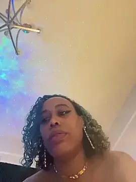 loveluna8 from StripChat