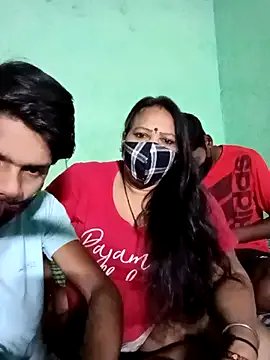 LoveOnStream from StripChat