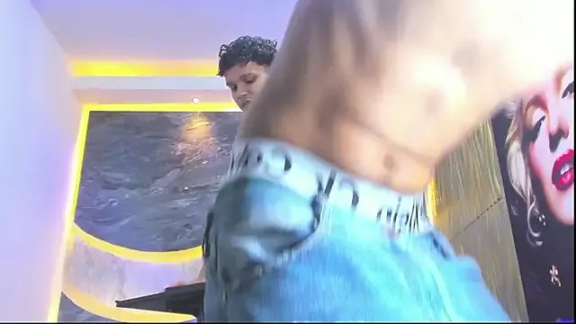  Lucas_hot_20 chat room