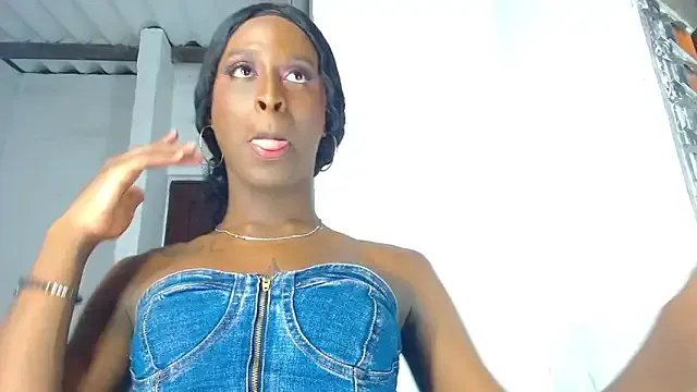 Lufe_Black from StripChat