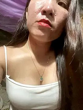 Luna-ass from StripChat