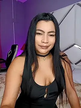LunaaRosse from StripChat
