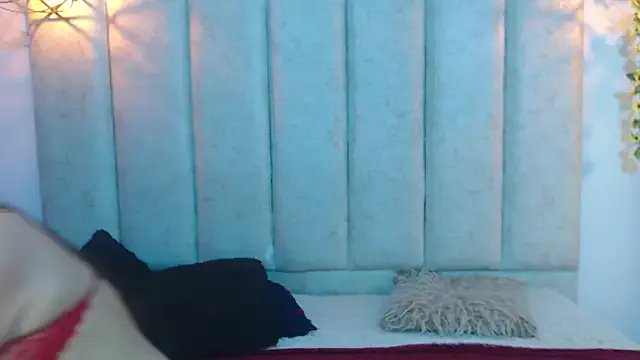  lunaember_cs chat room