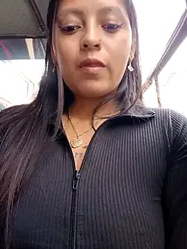 LunaHot_777 from StripChat