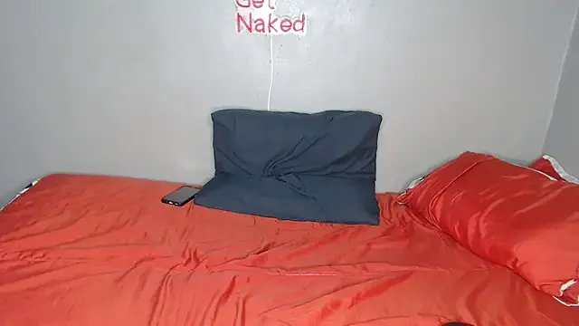 Lunalee from StripChat