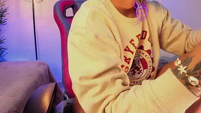 madelyn_rose_ from StripChat