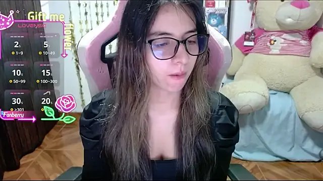 Maggie_Fox3 from StripChat