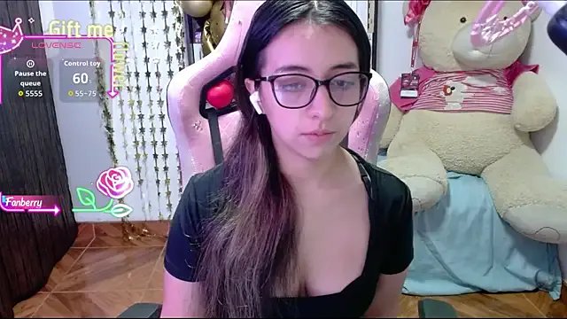 Maggie_Fox3 from StripChat