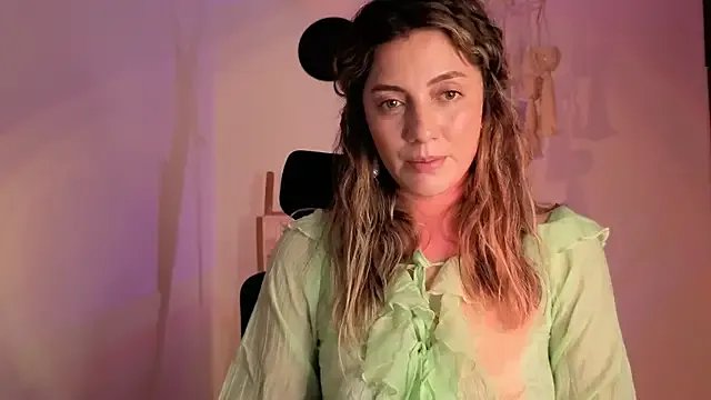 Mala_Bad from StripChat