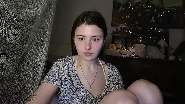 MAMA69LAMA from StripChat