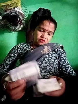 Manavi_x from StripChat