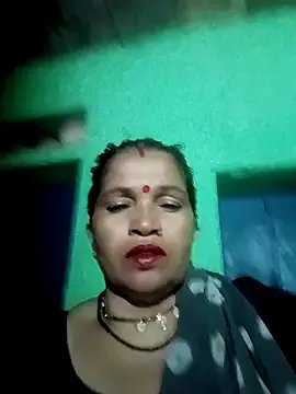 Manavi_x from StripChat