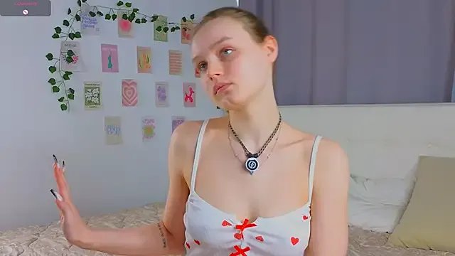 MandaReh from StripChat