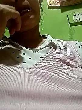 maple694 from StripChat