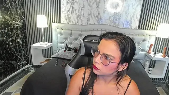 MaraBlake_ from StripChat