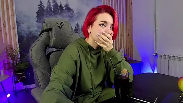 MarcelineChi from StripChat