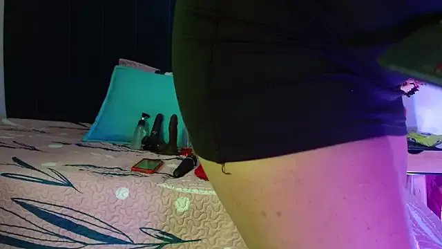 Mariana_star1 from StripChat