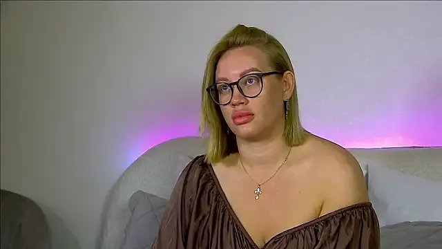 MariaNeumann from StripChat