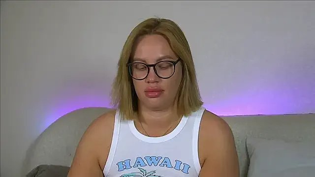 MariaNeumann from StripChat