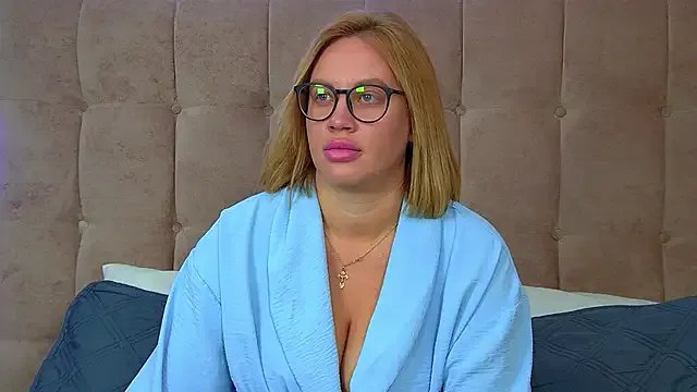 MariaNeumann from StripChat