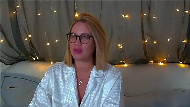 MariaNeumann from StripChat