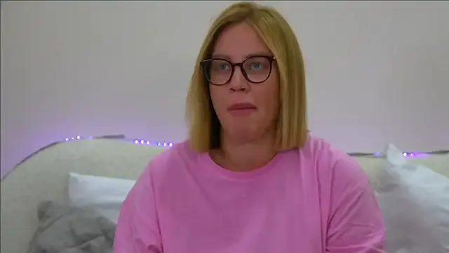 MariaNeumann from StripChat