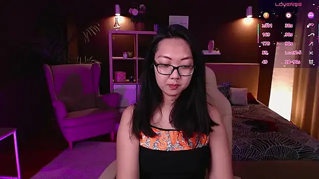 Marine_Vact from StripChat