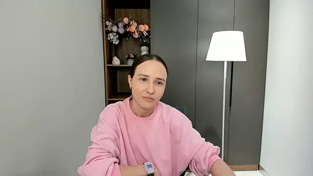 MaudAle from StripChat