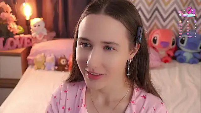 MaudAle from StripChat