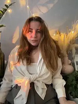 MayaMystic from StripChat