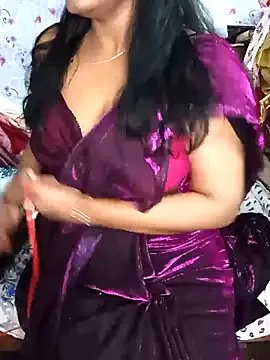 Mayuri-hot